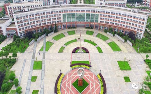 学院3.jpg